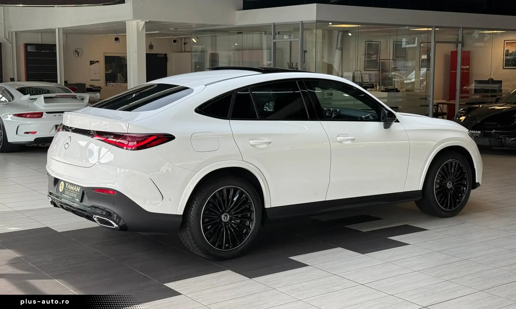 MERCEDES-BENZ GLC 220d 4M Coupe AMG HUD Pano 360  Burm