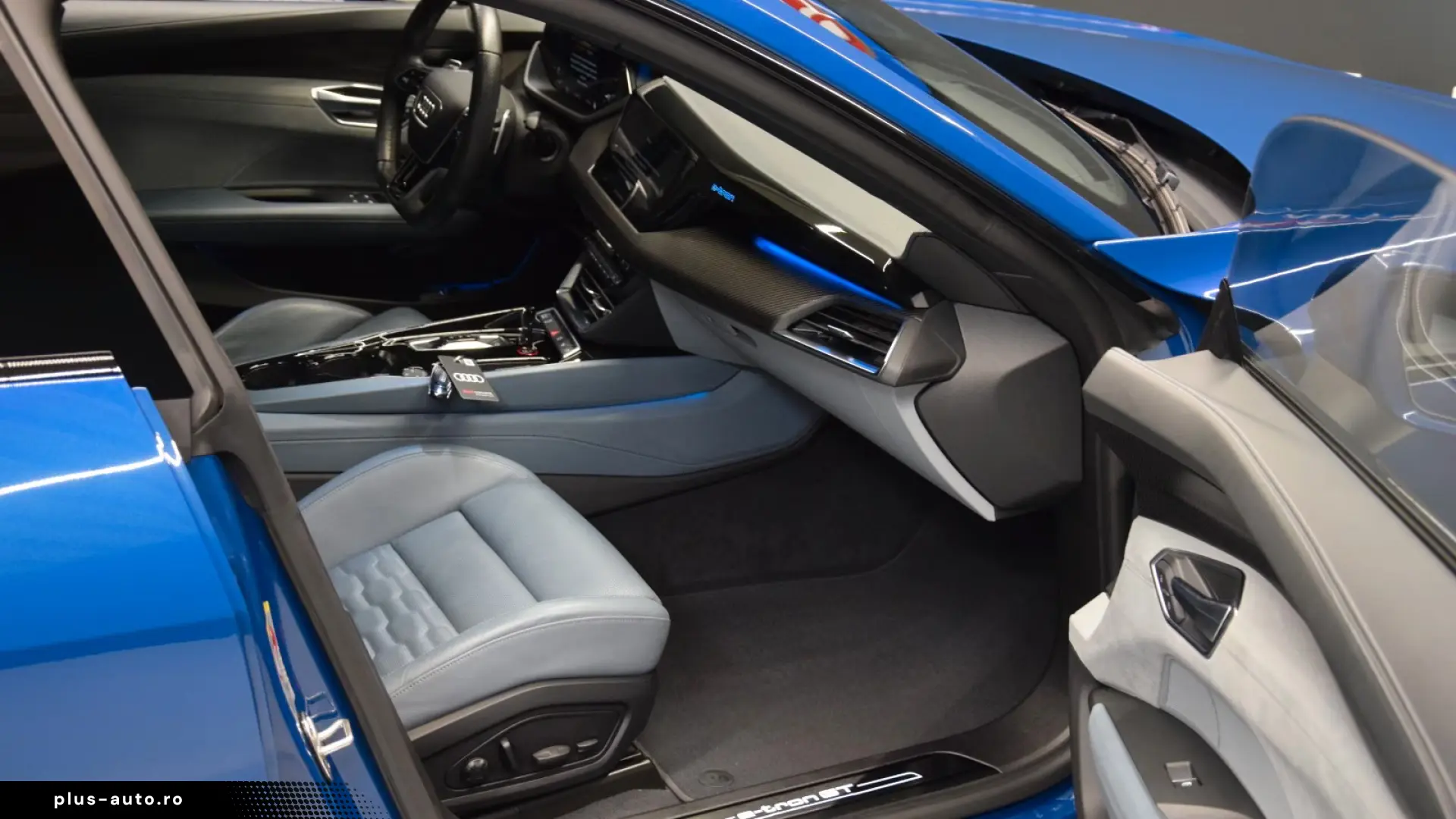 Audi e-tron GT quattro – 530 CP  4x4 PANO
