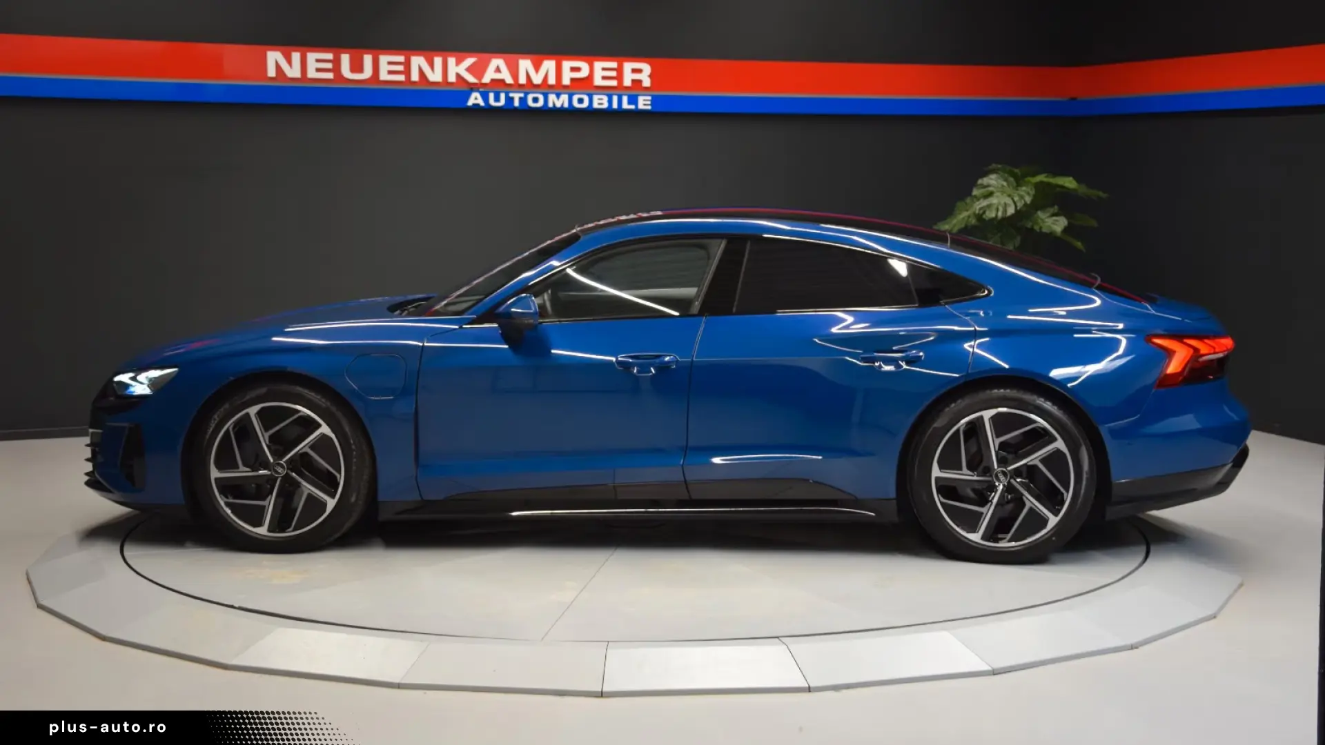 Audi e-tron GT quattro – 530 CP  4x4 PANO