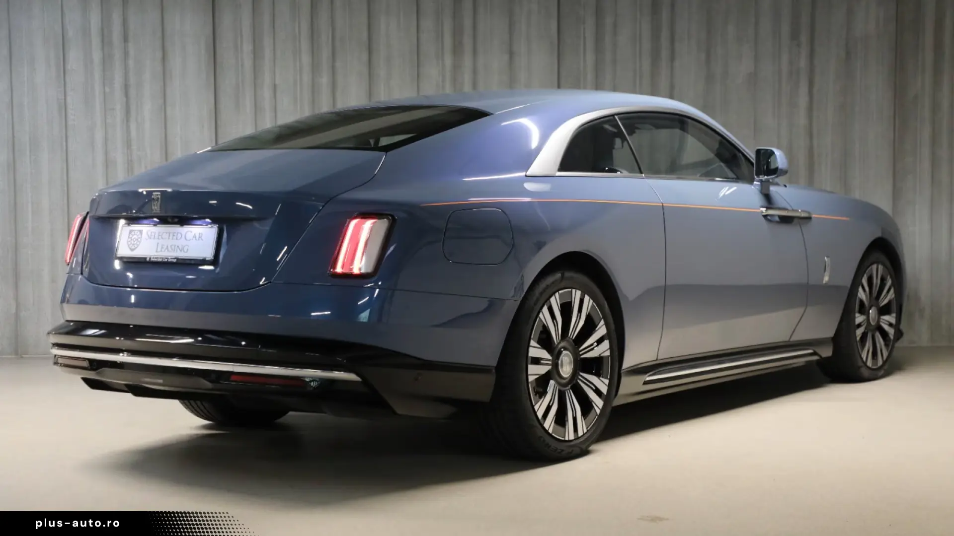 Rolls-Royce Spectre - Starlight roofliner