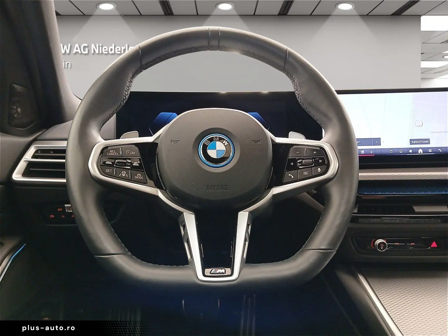 BMW 330e Lim. M Sport Pro