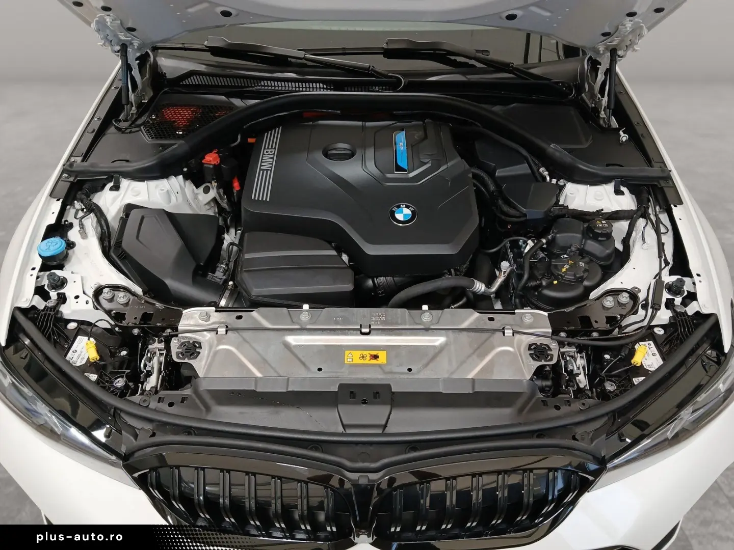 BMW 330e Lim. M Sport Pro