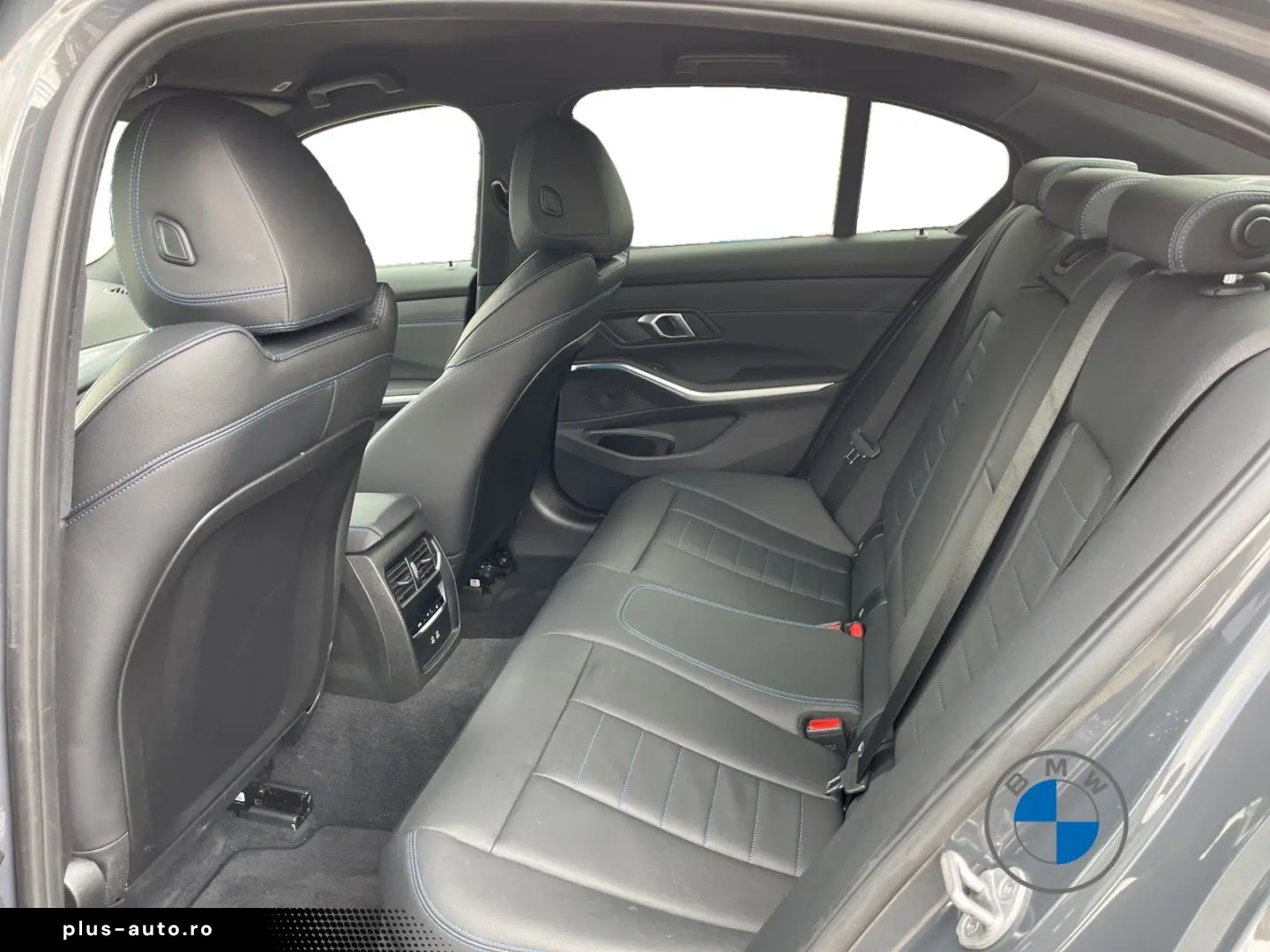 BMW 330e xDrive M Sport