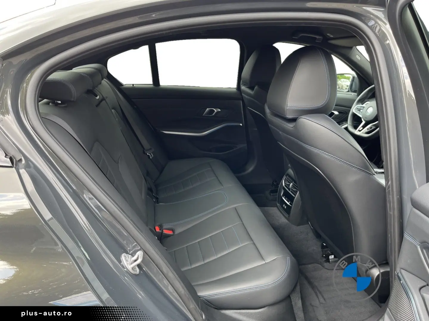 BMW 330e xDrive M Sport
