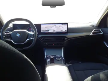 BMW 318i M-Sport