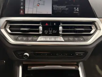 BMW 318i Lim M Sport