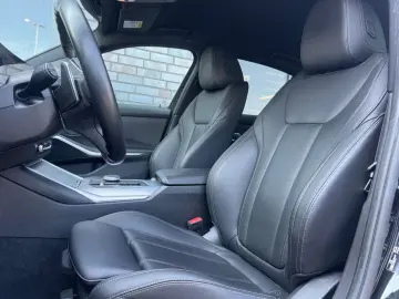 BMW 318i lim M Sport