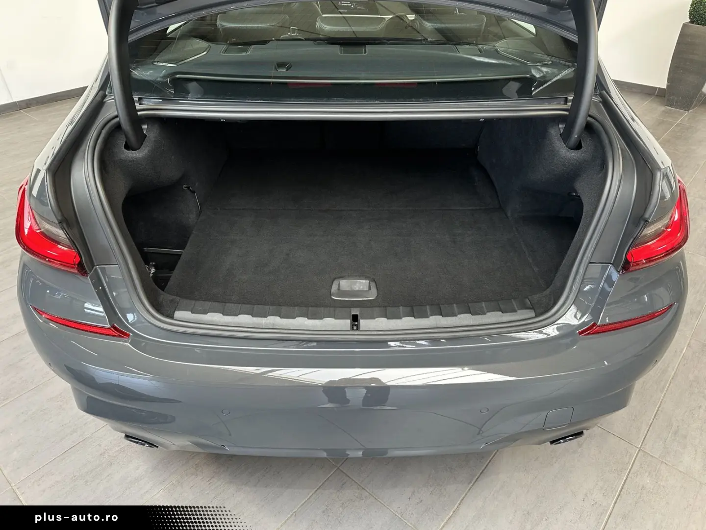 BMW 330 e Limousine M-Sport