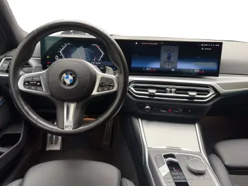 BMW 318i Limousine M Sport