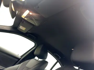 BMW 318i Limousine M Sport