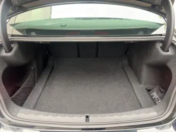 BMW 318i Limousine M Sport
