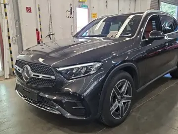 MERCEDES-BENZ GLC 300d  4Matic  AMG-Paket