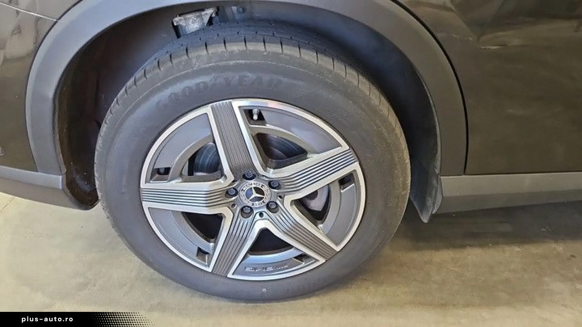 MERCEDES-BENZ GLC 300d  4Matic  AMG-Paket