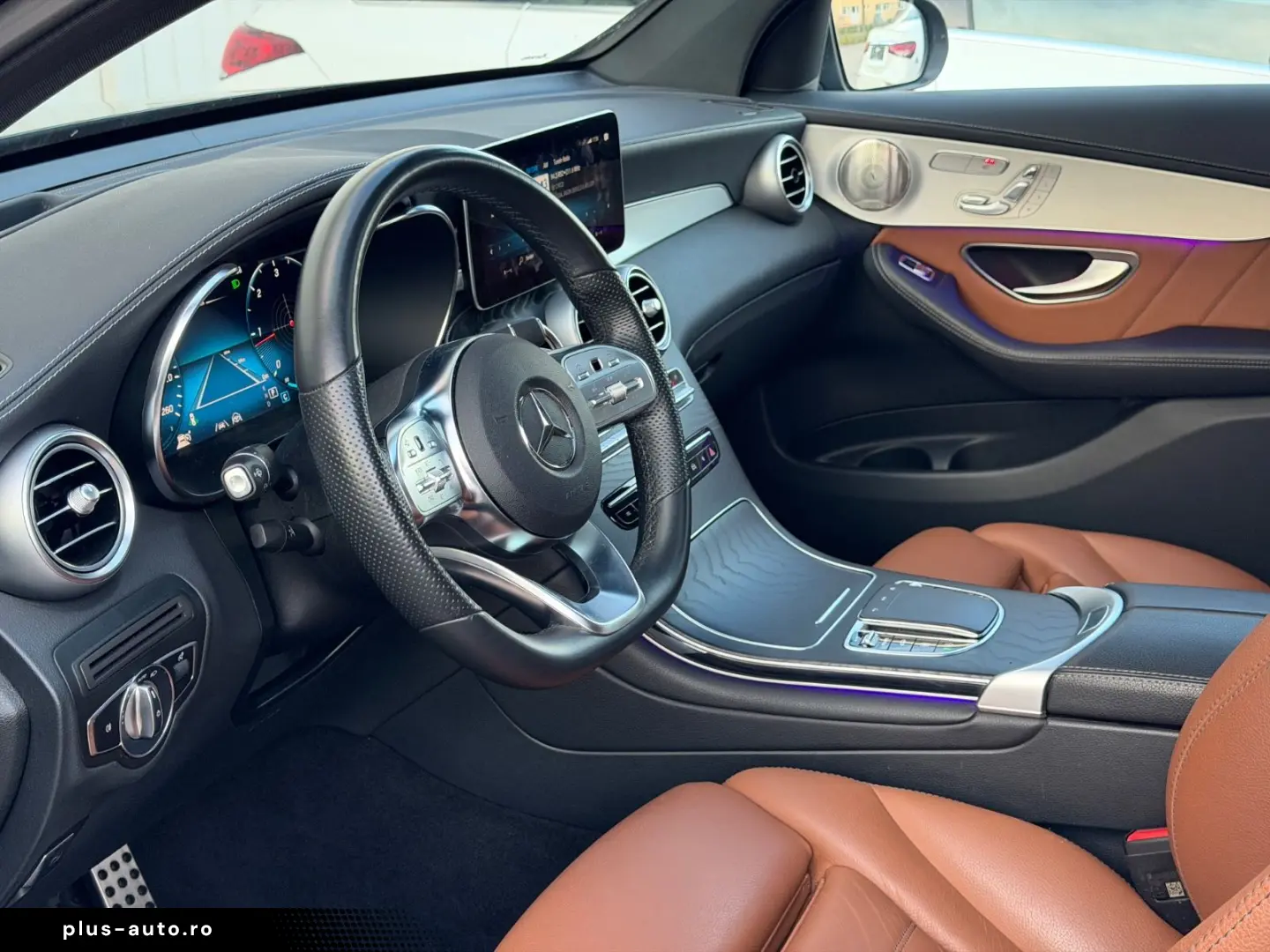 MERCEDES-BENZ GLC300 d AMG Coupe 4Matic_Airmatic