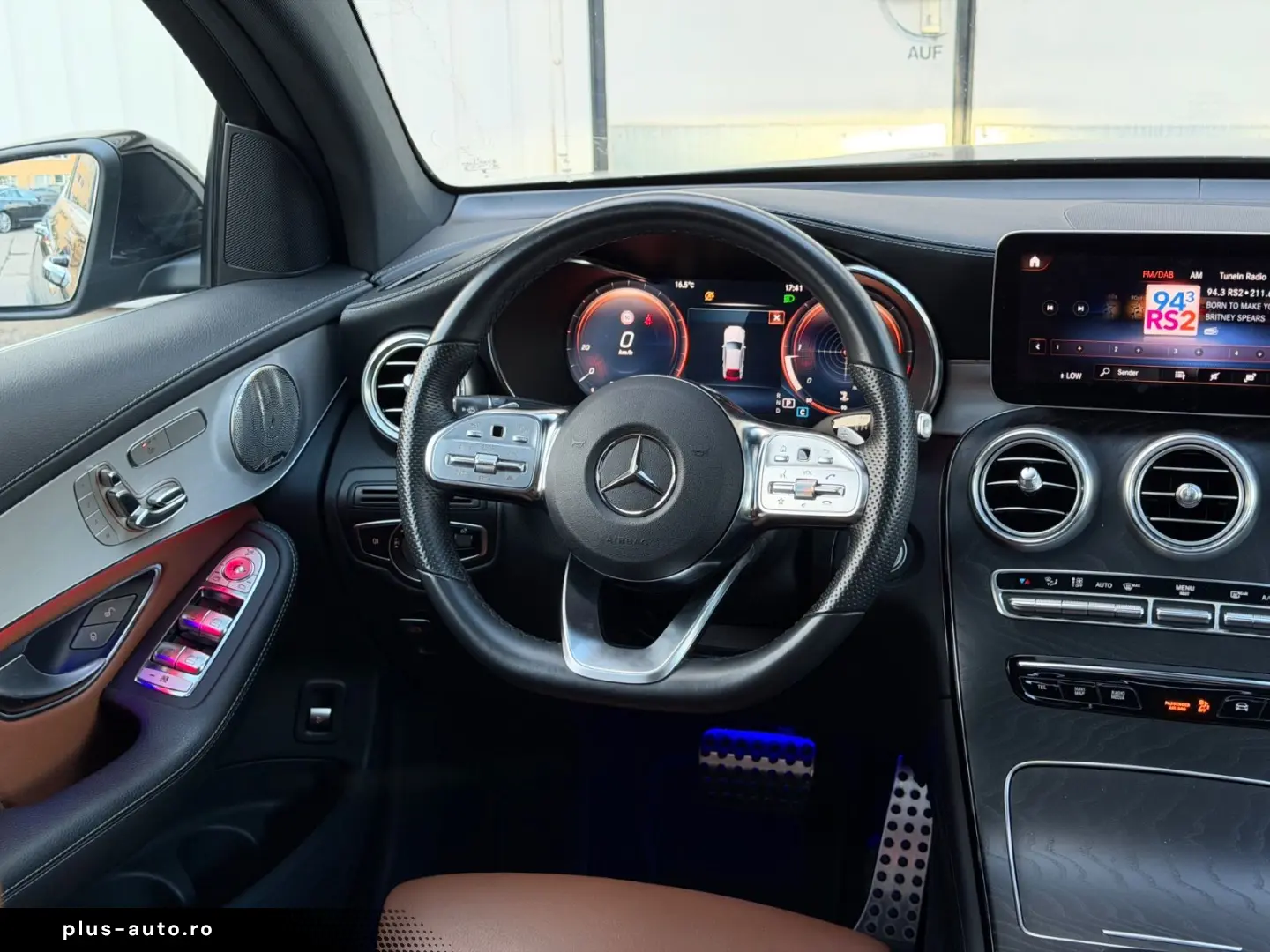 MERCEDES-BENZ GLC300 d AMG Coupe 4Matic_Airmatic