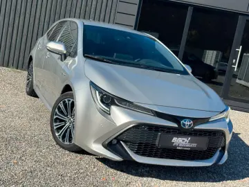 TOYOTA Corolla 1.8l Hybrid Team D Technik Paket 17 Alu