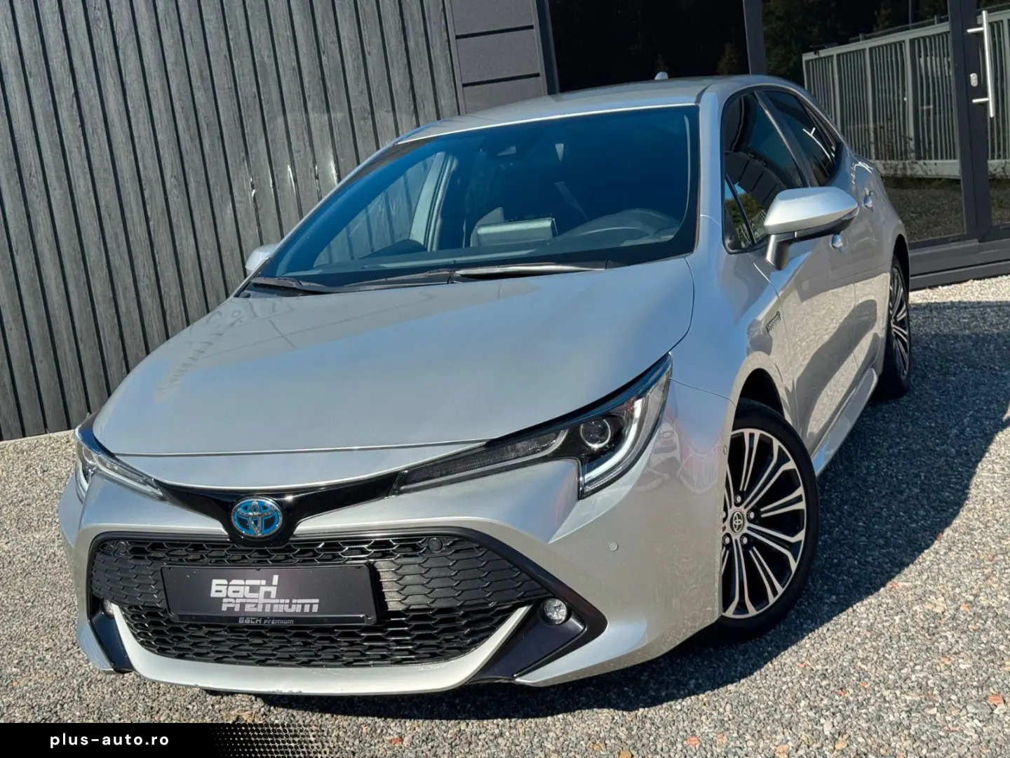 TOYOTA Corolla 1.8l Hybrid Team D Technik Paket 17 Alu