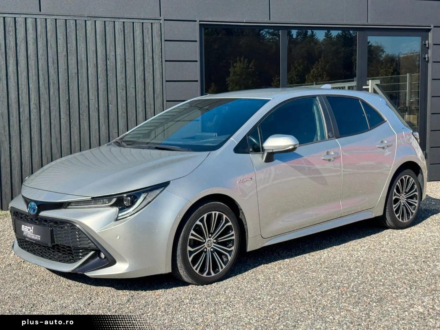TOYOTA Corolla 1.8l Hybrid Team D Technik Paket 17 Alu