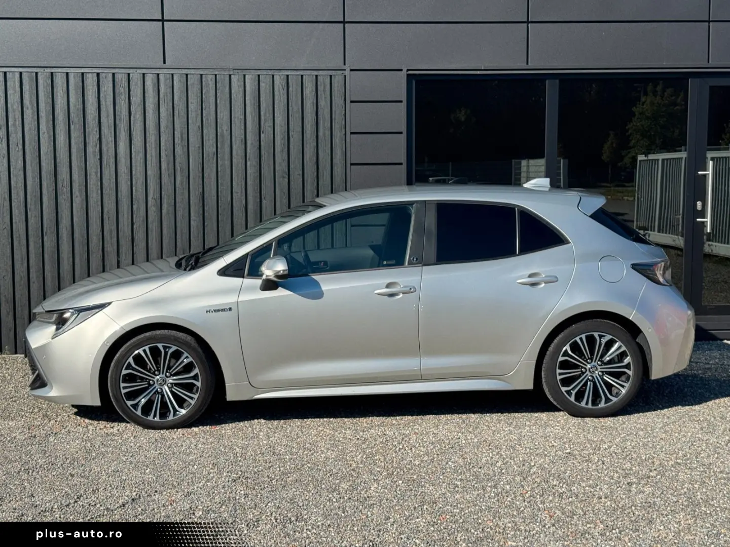TOYOTA Corolla 1.8l Hybrid Team D Technik Paket 17 Alu
