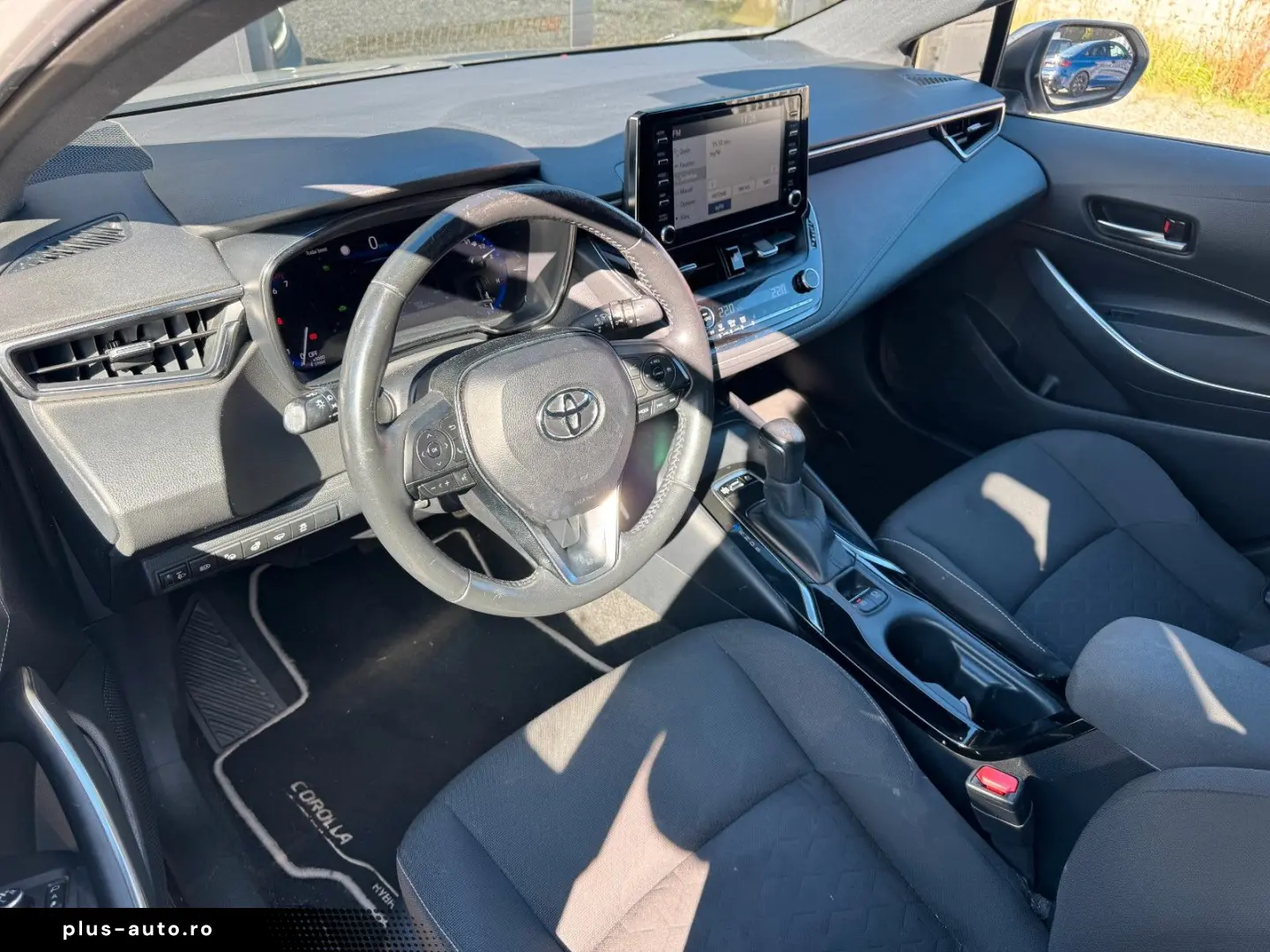 TOYOTA Corolla 1.8l Hybrid Team D Technik Paket 17 Alu
