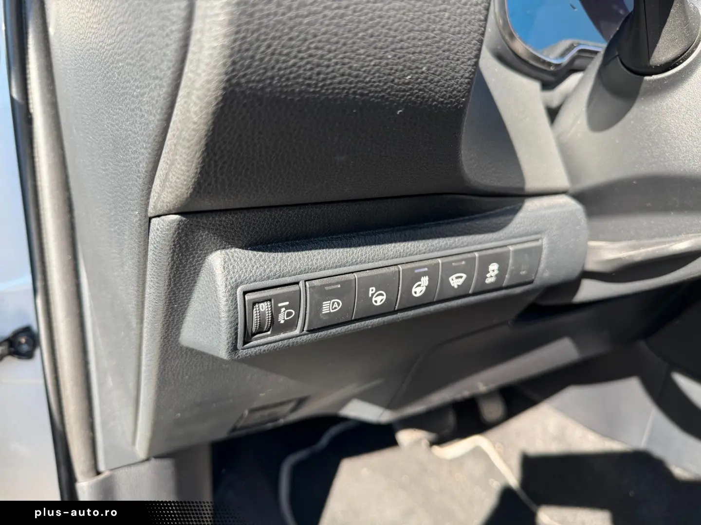 TOYOTA Corolla 1.8l Hybrid Team D Technik Paket 17 Alu