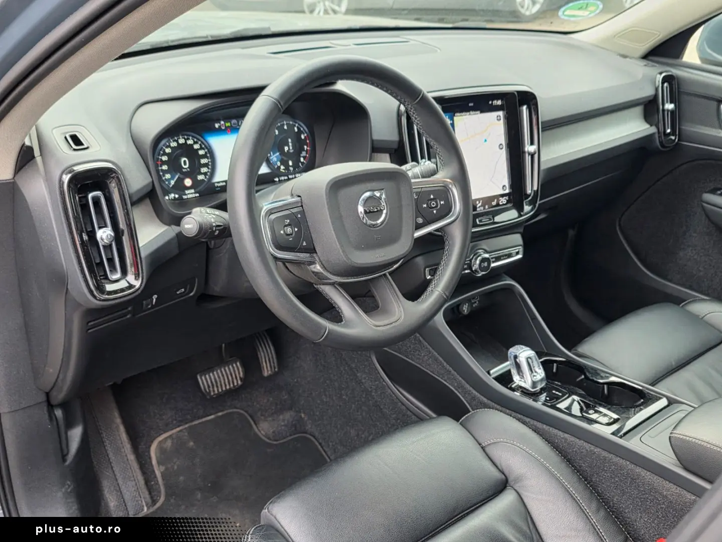 VOLVO XC40 B4 Inscription  Leder  360   Pilot-Assist