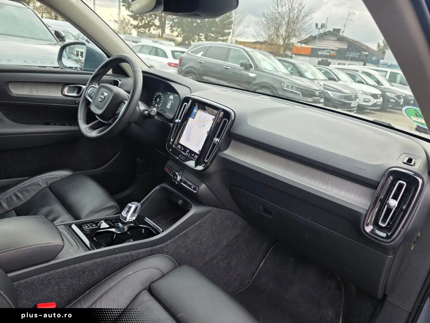 VOLVO XC40 B4 Inscription  Leder  360   Pilot-Assist