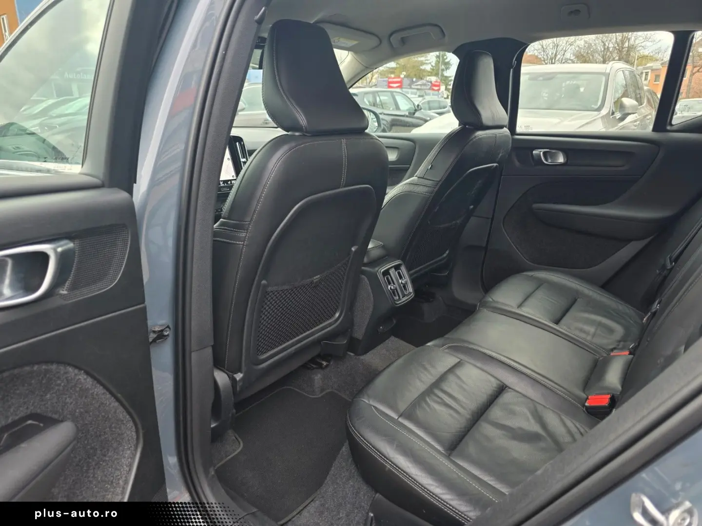 VOLVO XC40 B4 Inscription  Leder  360   Pilot-Assist