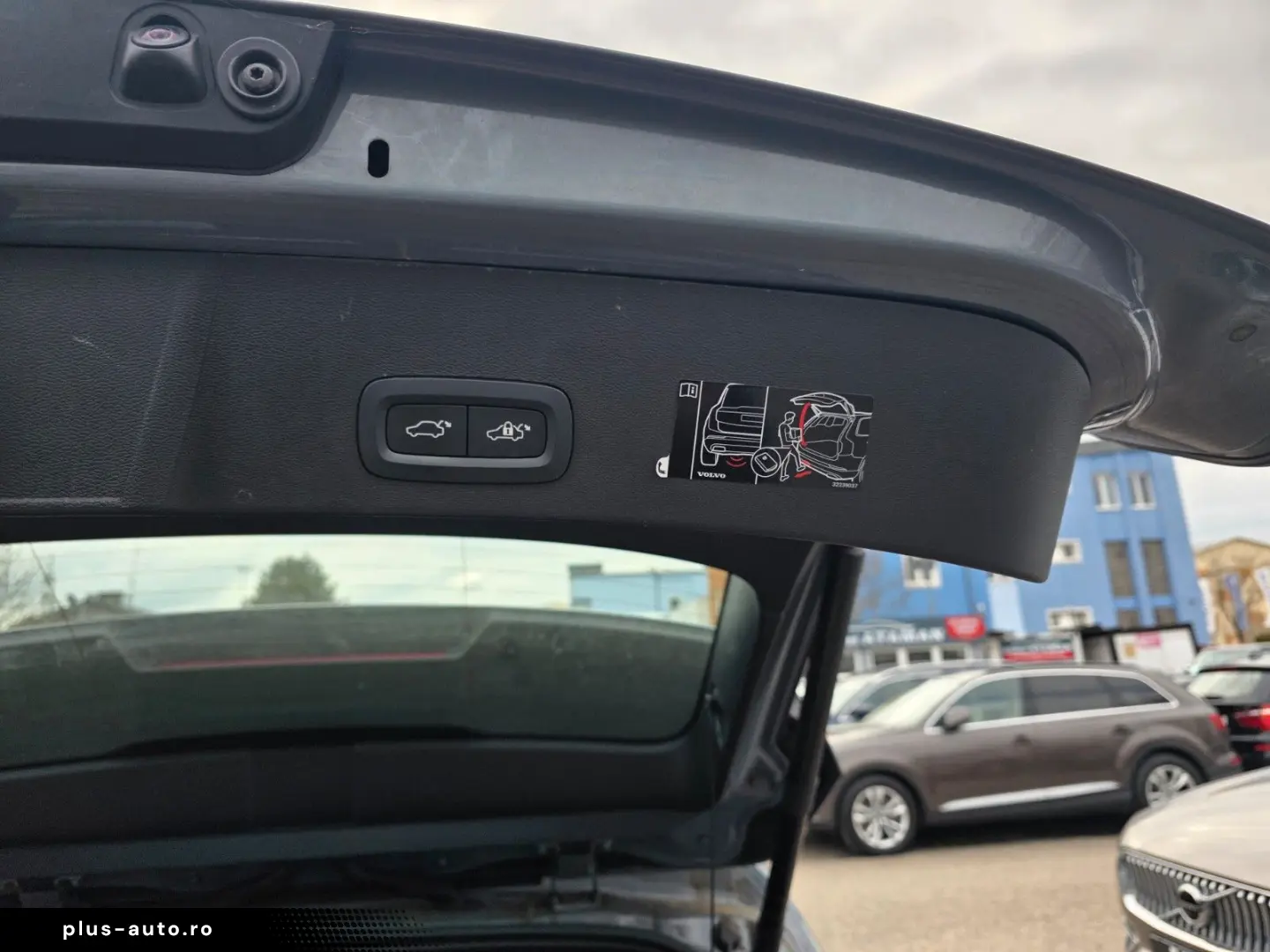 VOLVO XC40 B4 Inscription  Leder  360   Pilot-Assist