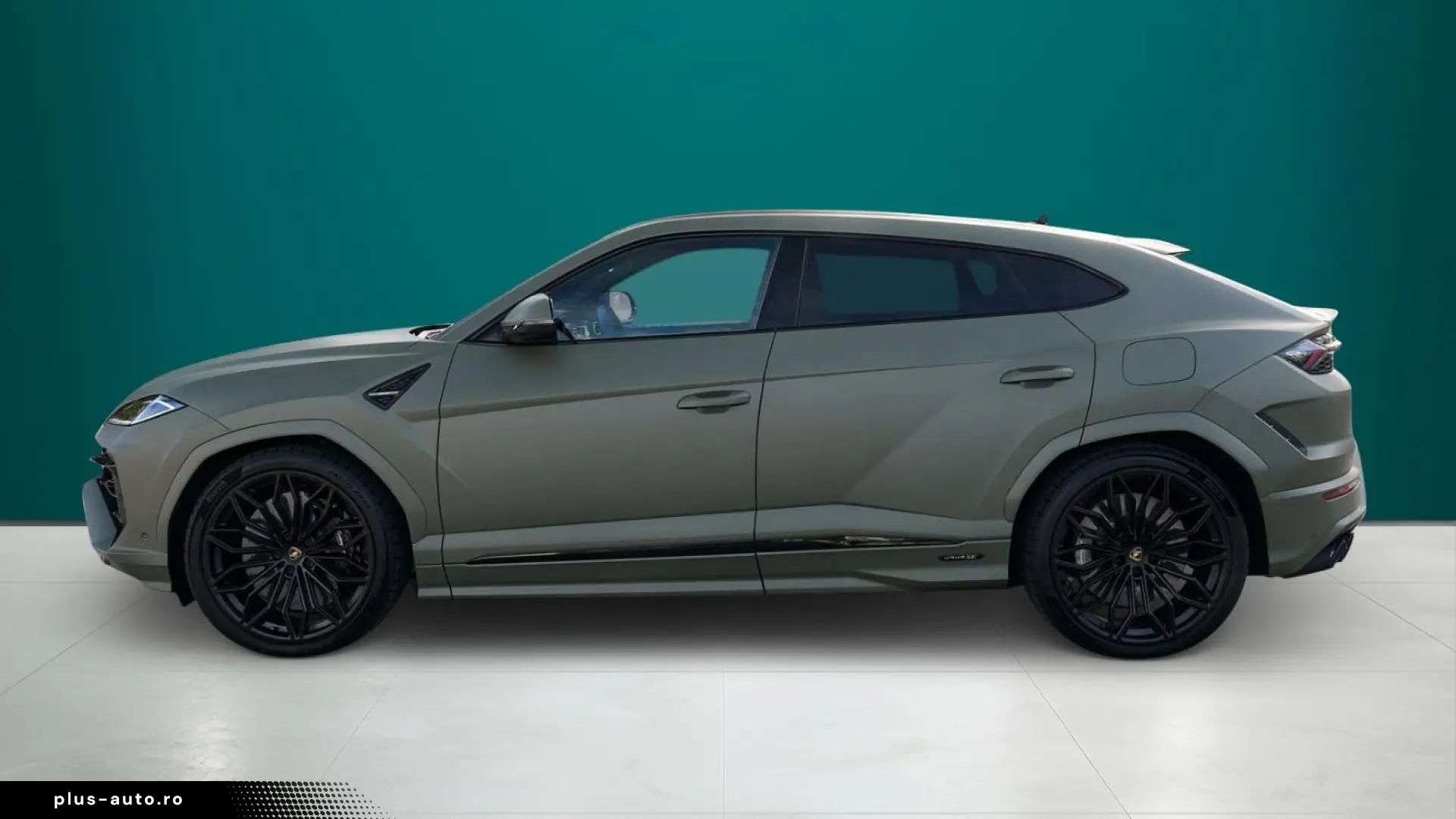 Lamborghini Urus SE Style Matt B&O Pano Carbon