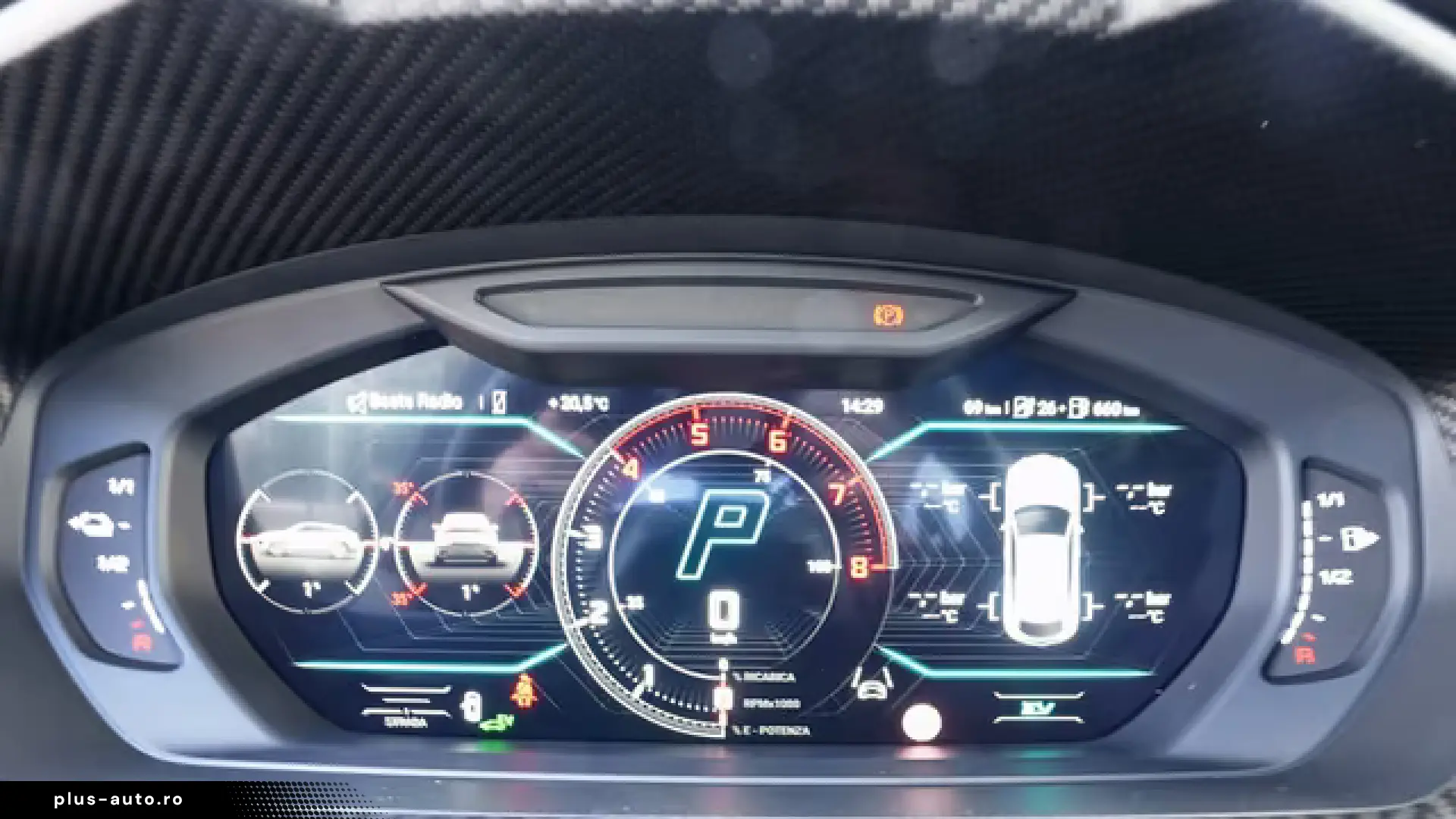 Lamborghini Urus SE Style Matt B&O Pano Carbon
