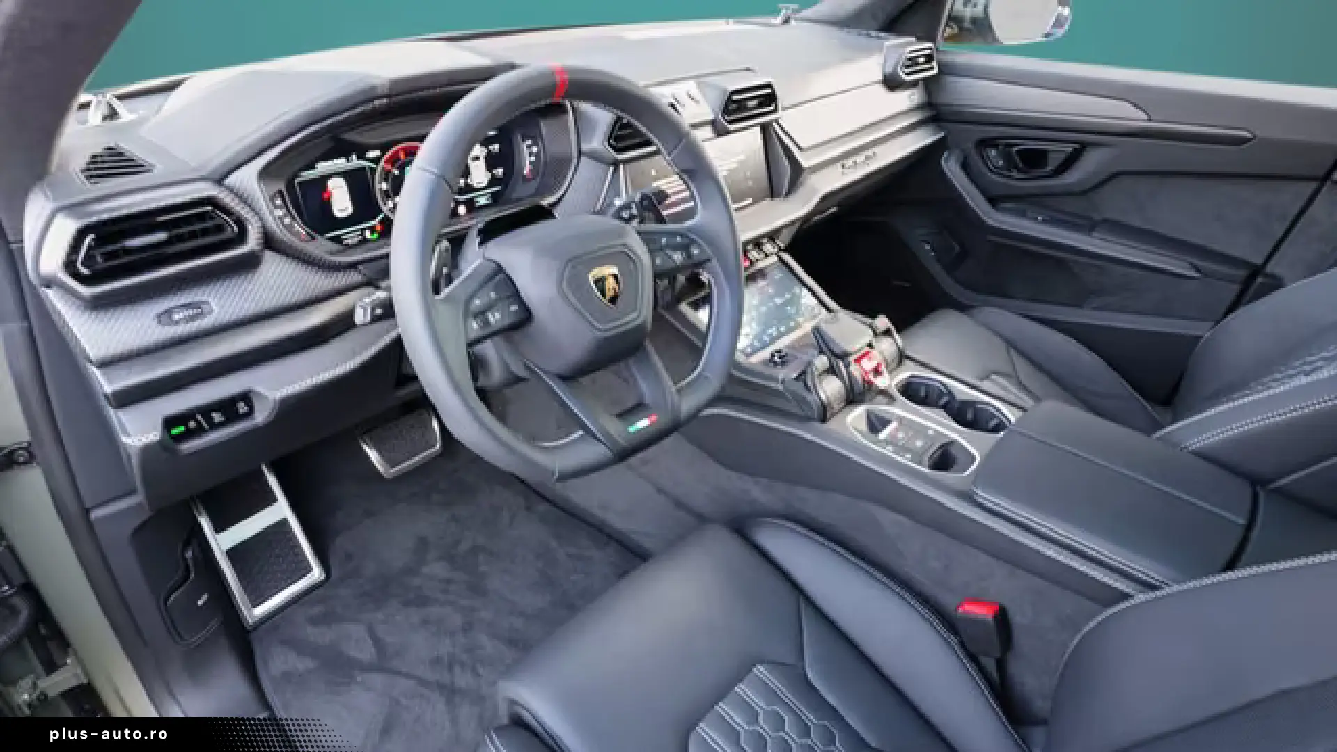 Lamborghini Urus SE Style Matt B&O Pano Carbon