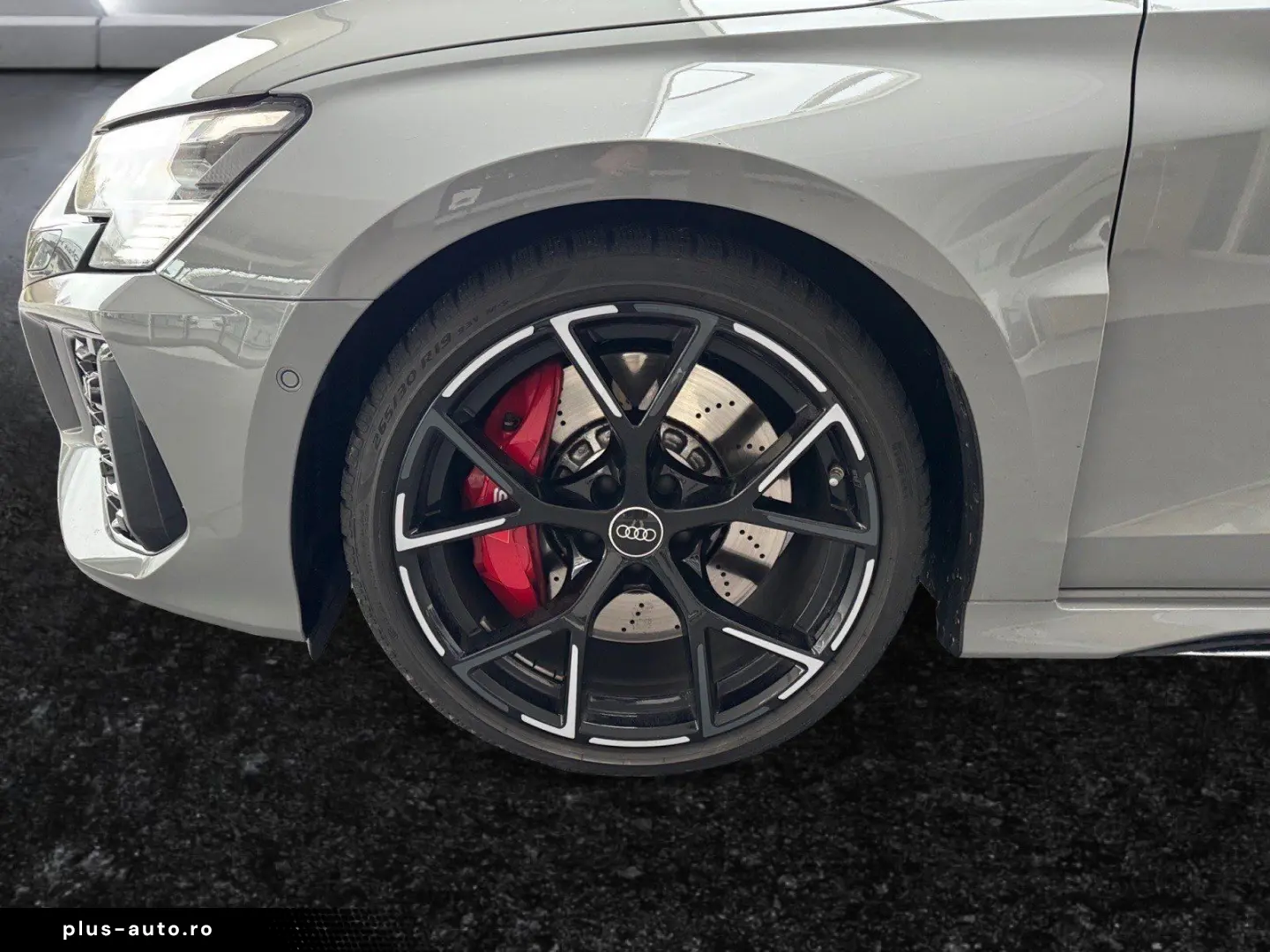 AUDI RS3 Sportback 2.5 TFSI quattro V-MAX   RS-SPORT