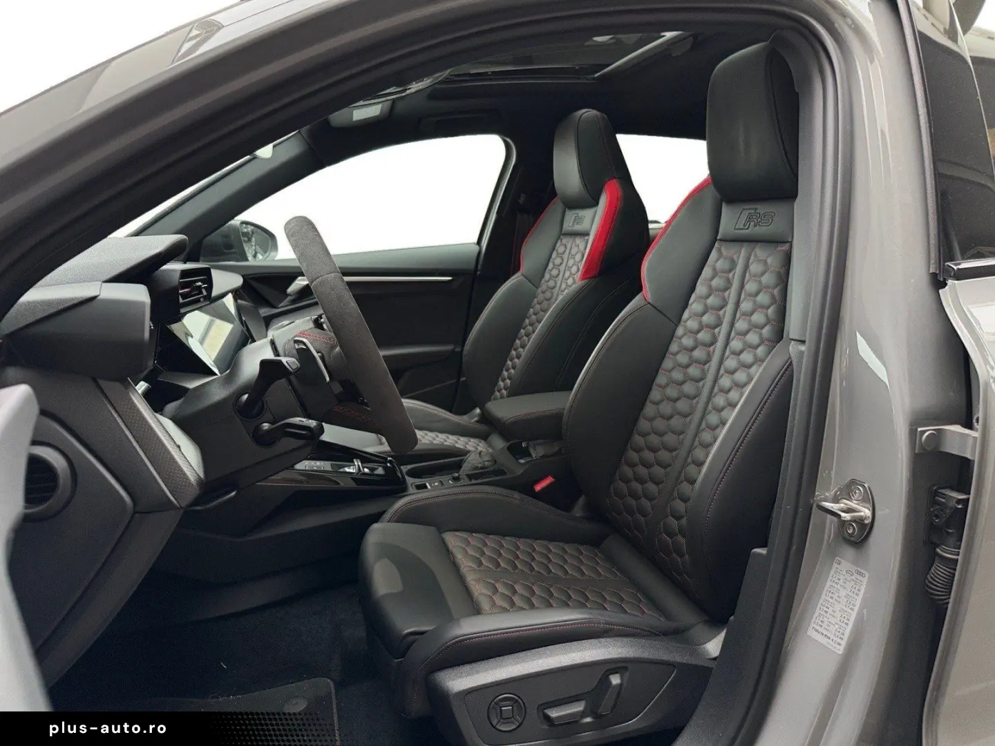 AUDI RS3 Sportback 2.5 TFSI quattro V-MAX   RS-SPORT