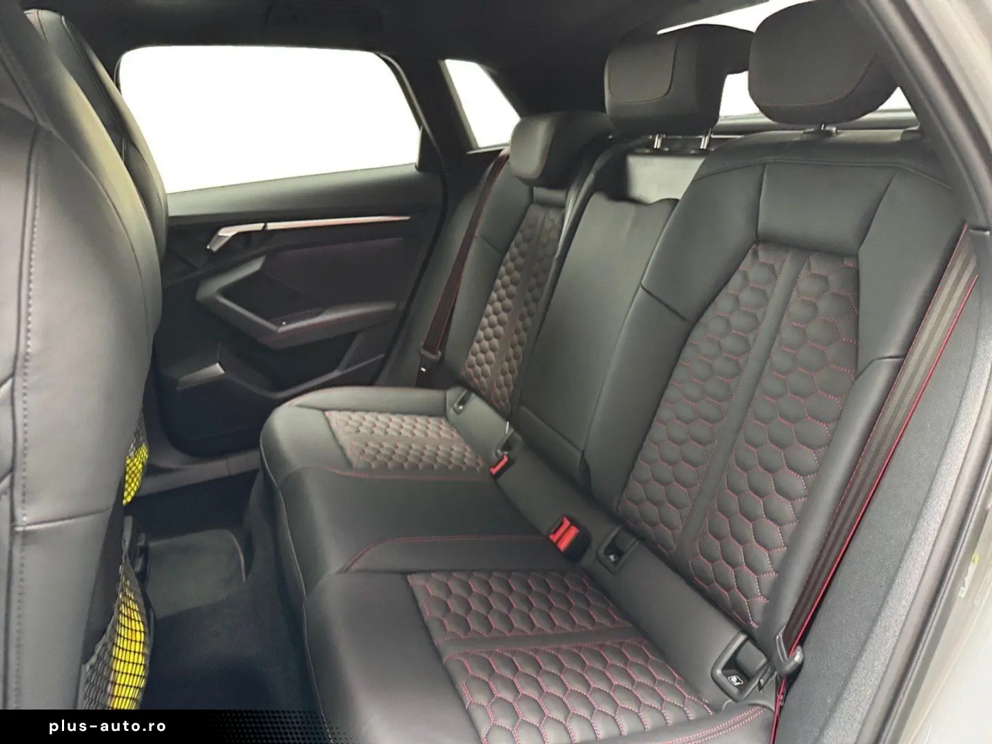 AUDI RS3 Sportback 2.5 TFSI quattro V-MAX   RS-SPORT