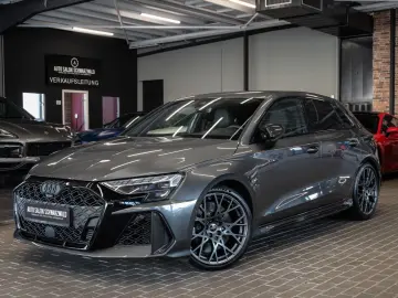 AUDI RS3 SB 2.5 TFSI quat RS-ABGAS CARBON SCHALENSITZ