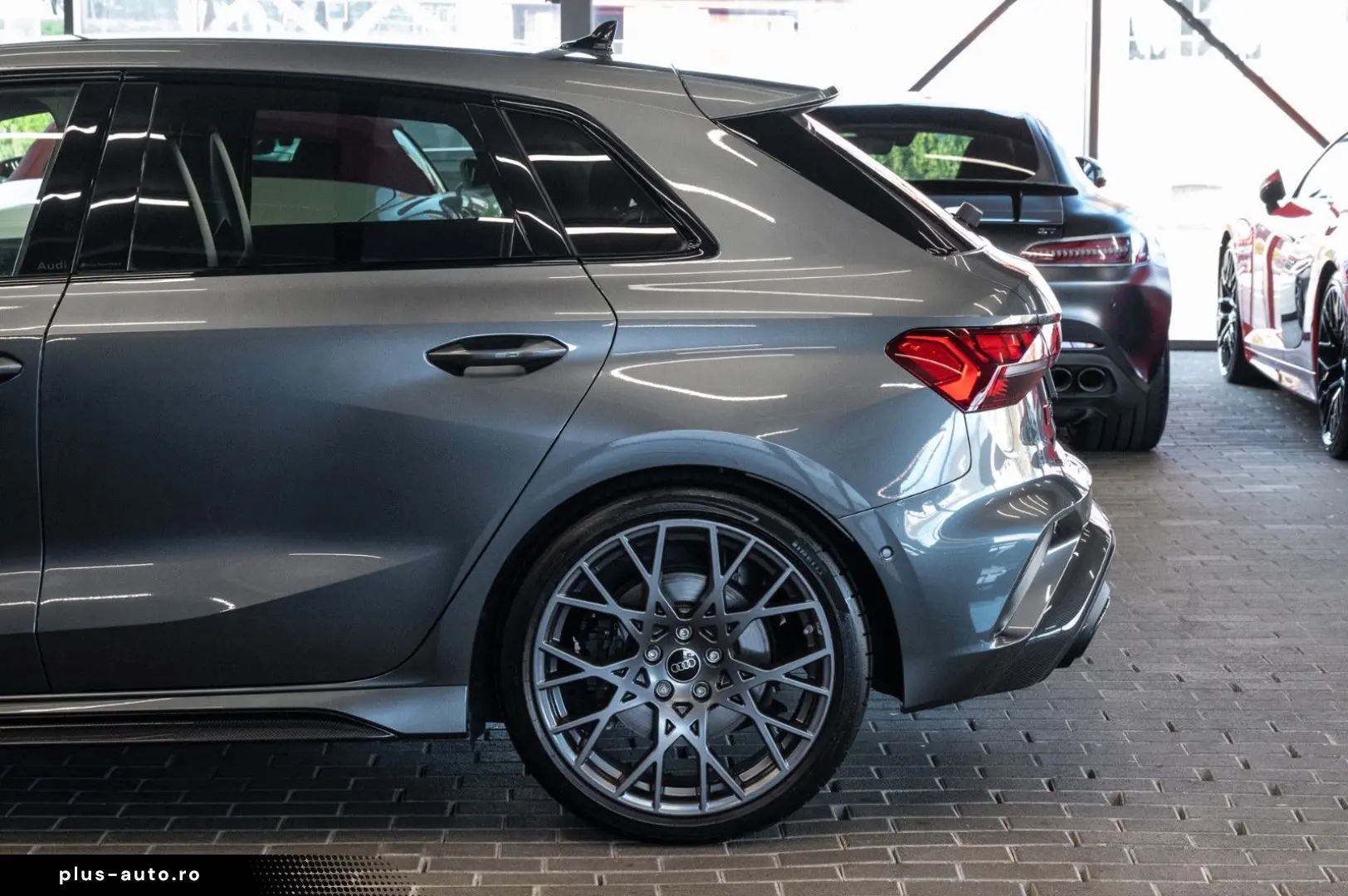 AUDI RS3 SB 2.5 TFSI quat RS-ABGAS CARBON SCHALENSITZ
