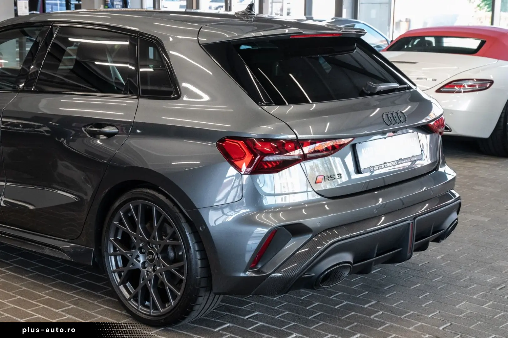 AUDI RS3 SB 2.5 TFSI quat RS-ABGAS CARBON SCHALENSITZ