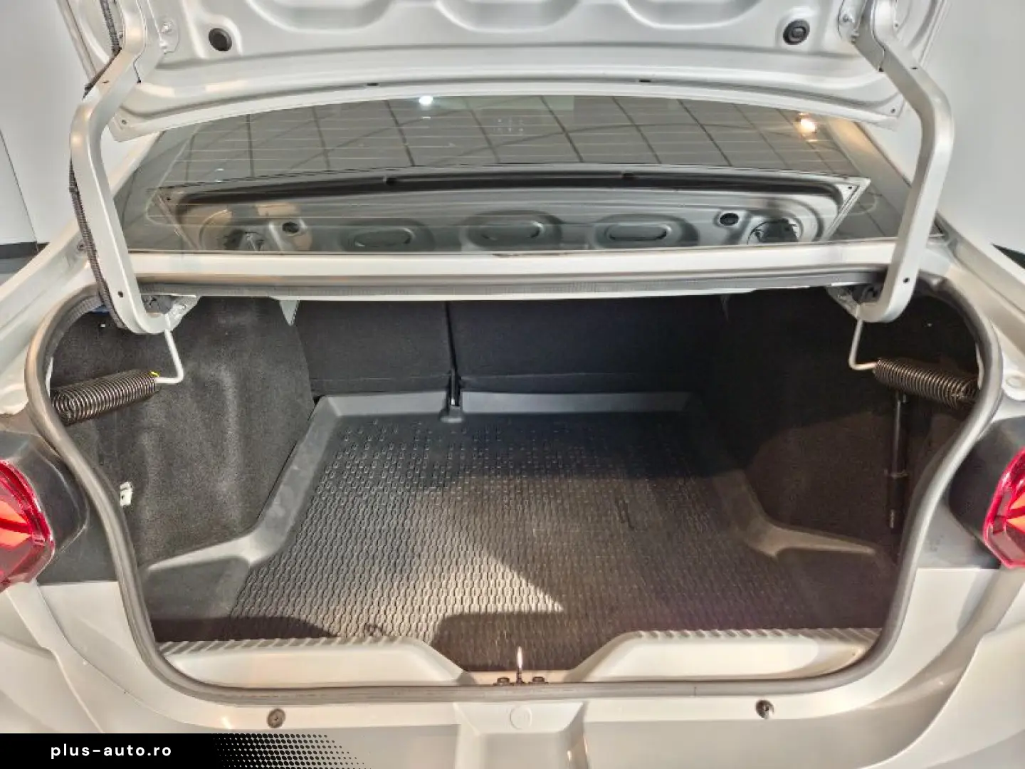 DACIA LOGAN 1.0 TCe 90CP Prestige MT6