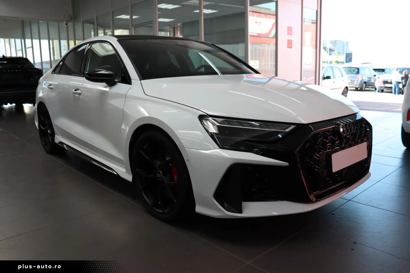AUDI RS3 Limousine 2.5 Pano Schalensitze Carbon 1.Hd