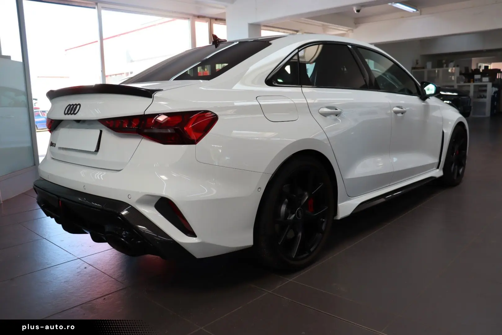 AUDI RS3 Limousine 2.5 Pano Schalensitze Carbon 1.Hd