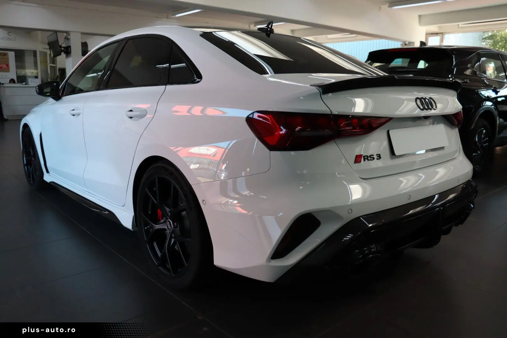 AUDI RS3 Limousine 2.5 Pano Schalensitze Carbon 1.Hd