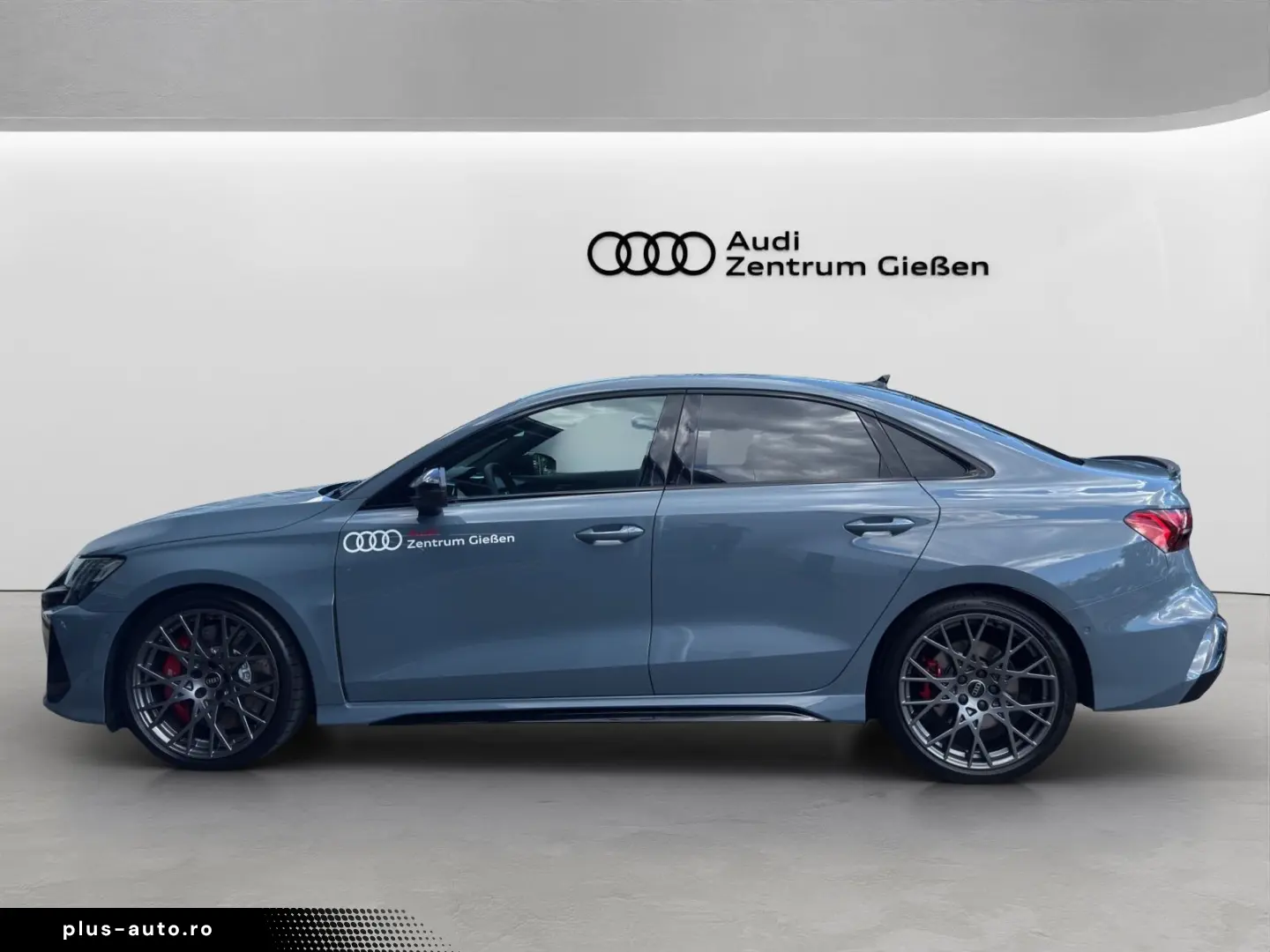 AUDI RS 3 Limousine 2.5 TFSI quattro Black HuD Matrix