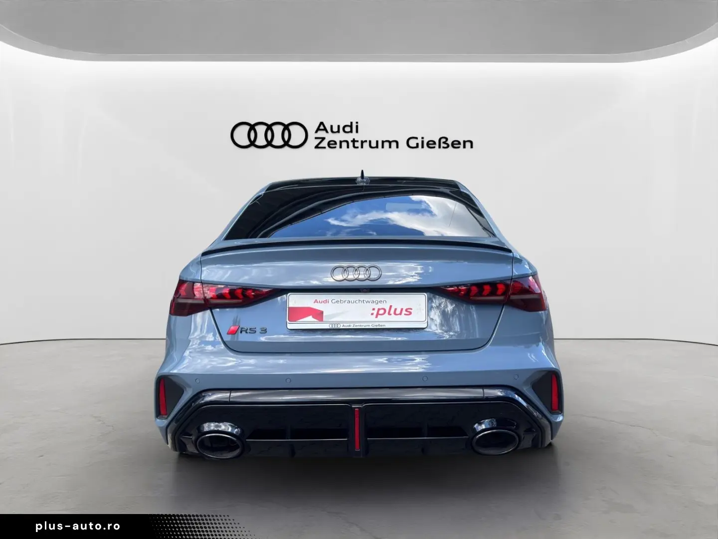 AUDI RS 3 Limousine 2.5 TFSI quattro Black HuD Matrix
