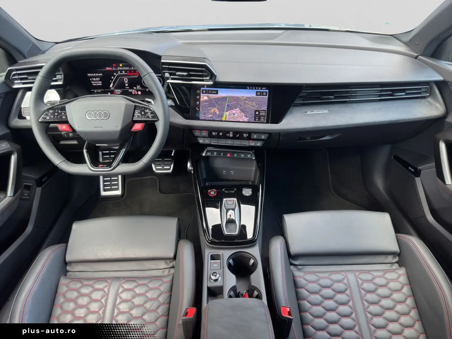 AUDI RS 3 Limousine 2.5 TFSI quattro Black HuD Matrix