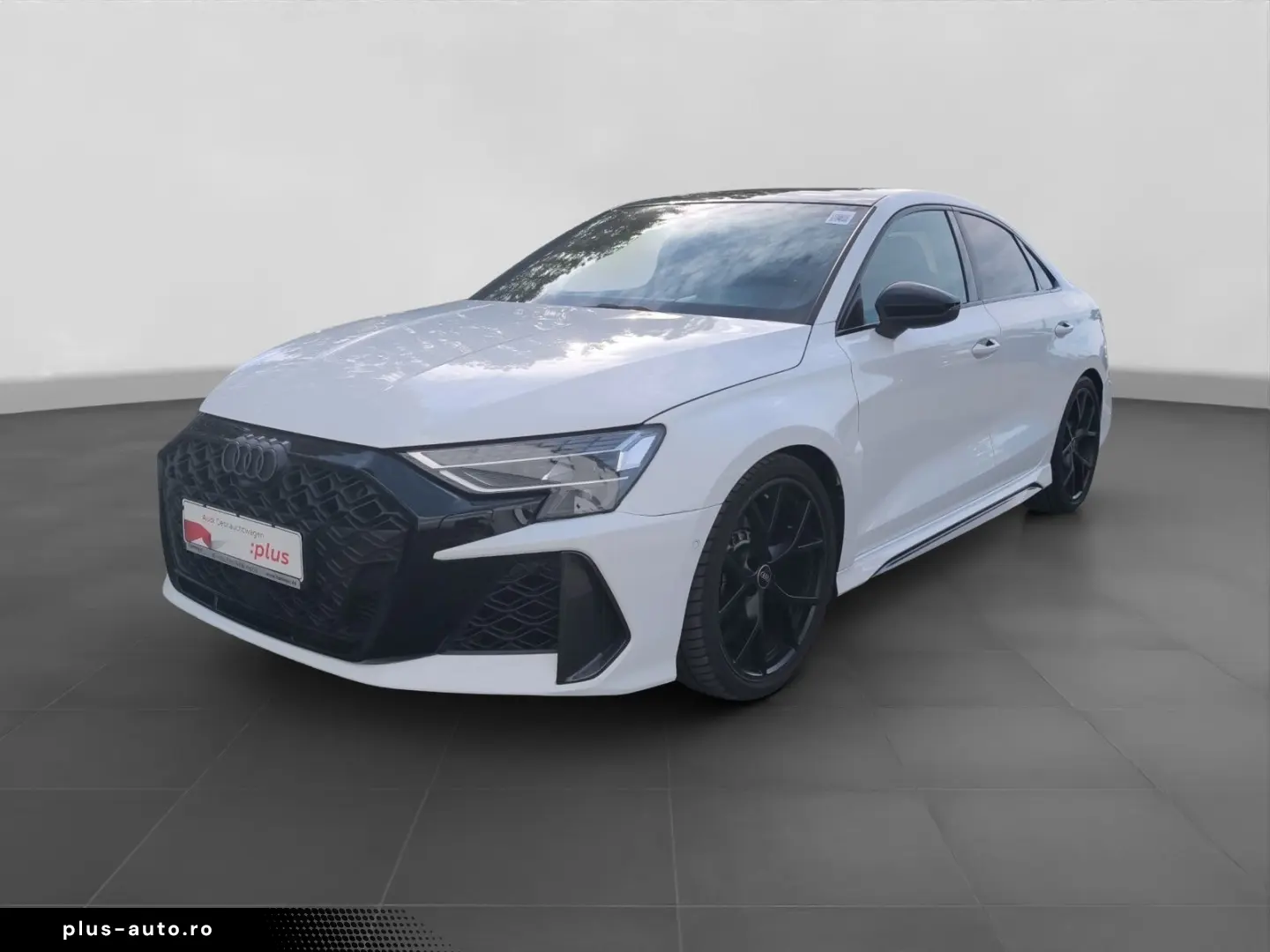 AUDI RS3 Limo TFSI Q PANO RS-SCHALENSITZE SONOS