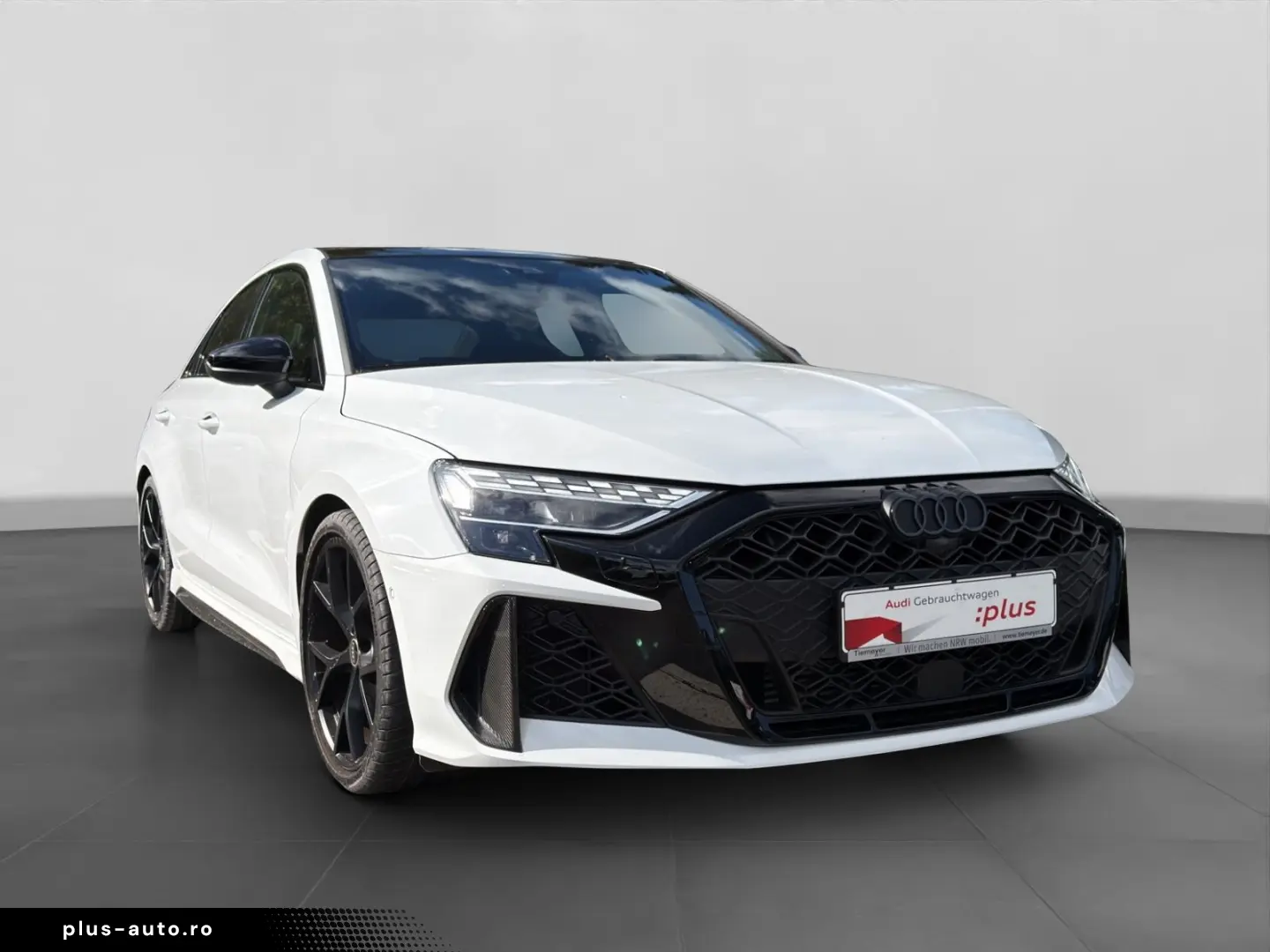 AUDI RS3 Limo TFSI Q PANO RS-SCHALENSITZE SONOS