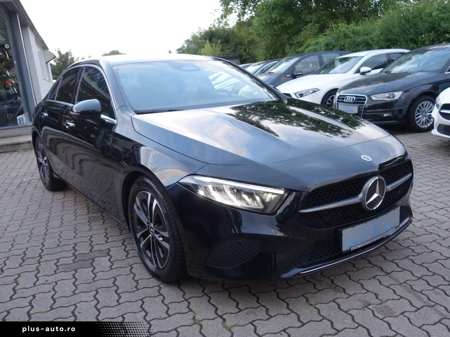 MERCEDES-BENZ A 180 2.0D Limousine PROGRESSIVE 1-HAND