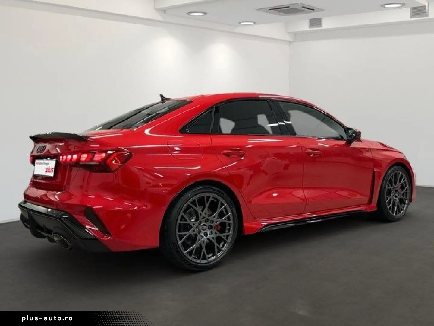 AUDI RS3 Limousine TFSI quattro  HEAD-UP PANO SONOS