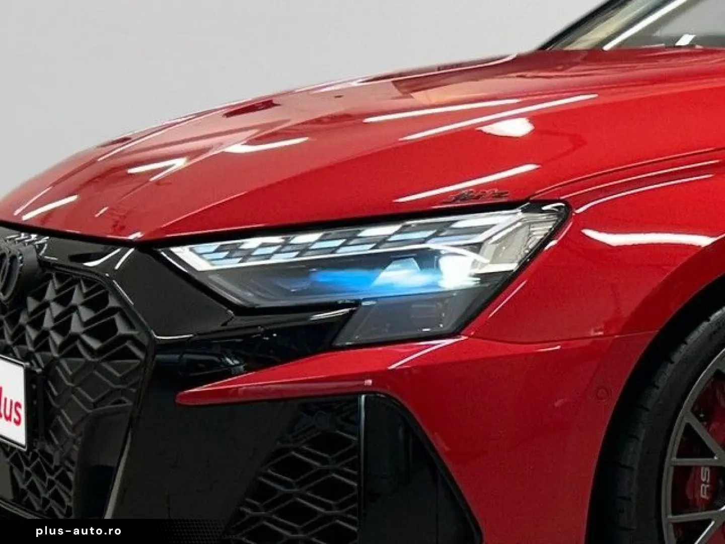 AUDI RS3 Limousine TFSI quattro  HEAD-UP PANO SONOS